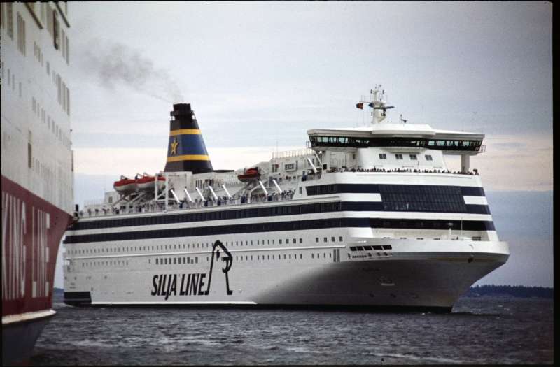 Svea - IMO 8306486 - Callsign ICIU - ShipSpotting.com - Ship Photos and Ship  Tracker