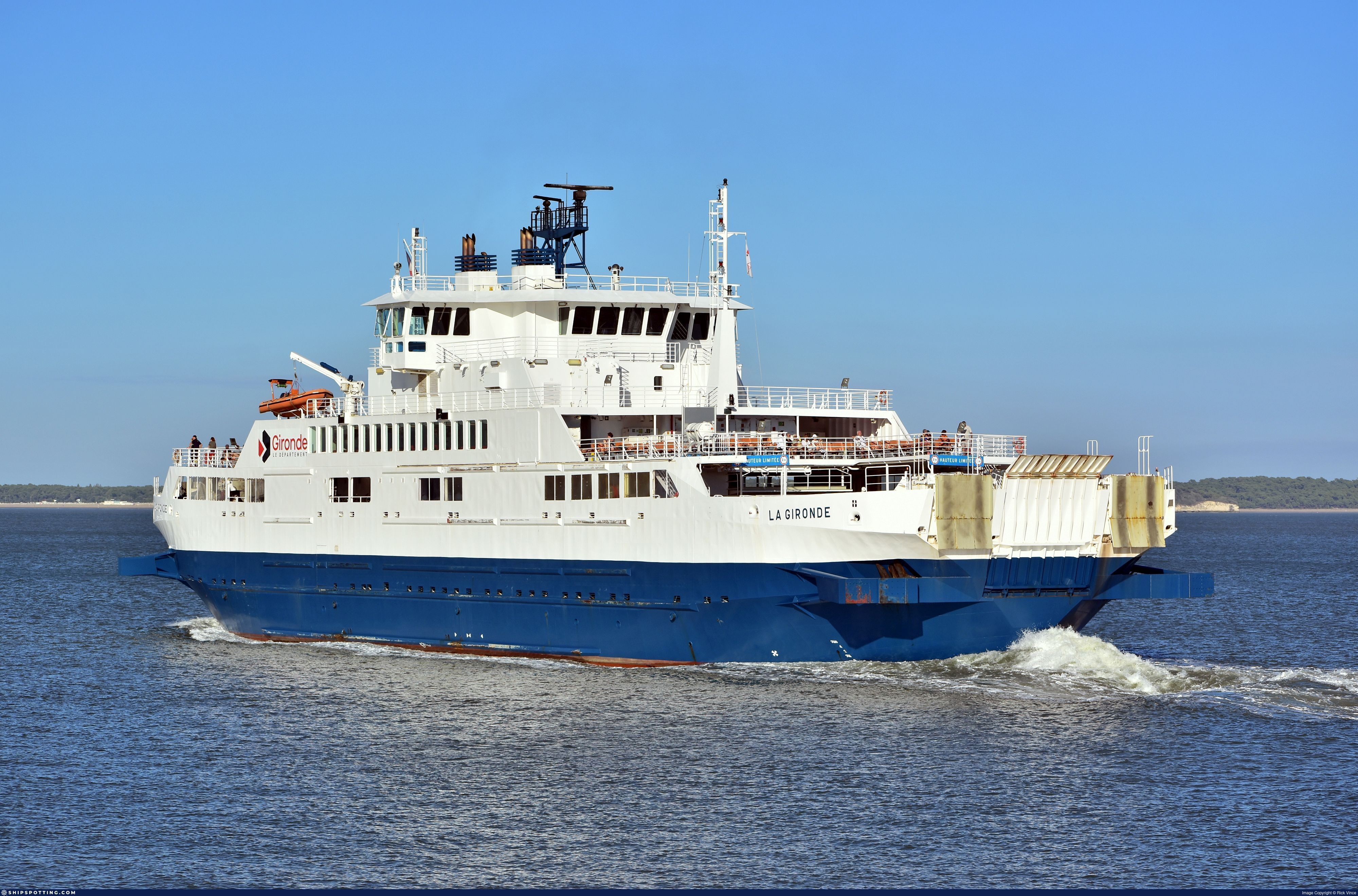 LA GIRONDE - IMO 9246748 - ShipSpotting.com - Ship Photos, Information,  Videos and Ship Tracker