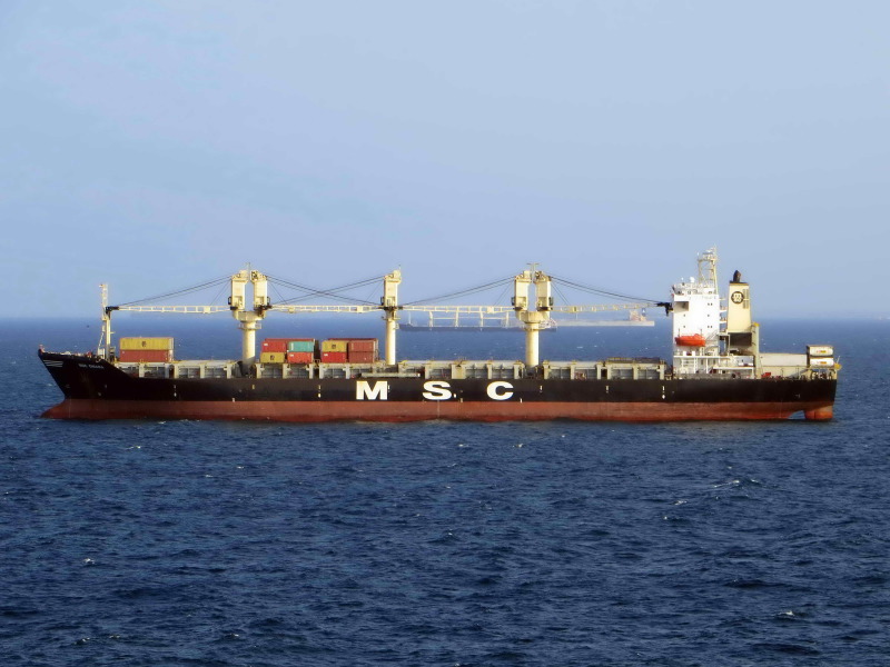 MSC CHIARA - IMO 8420892 - ShipSpotting.com - Ship Photos, Information,  Videos and Ship Tracker